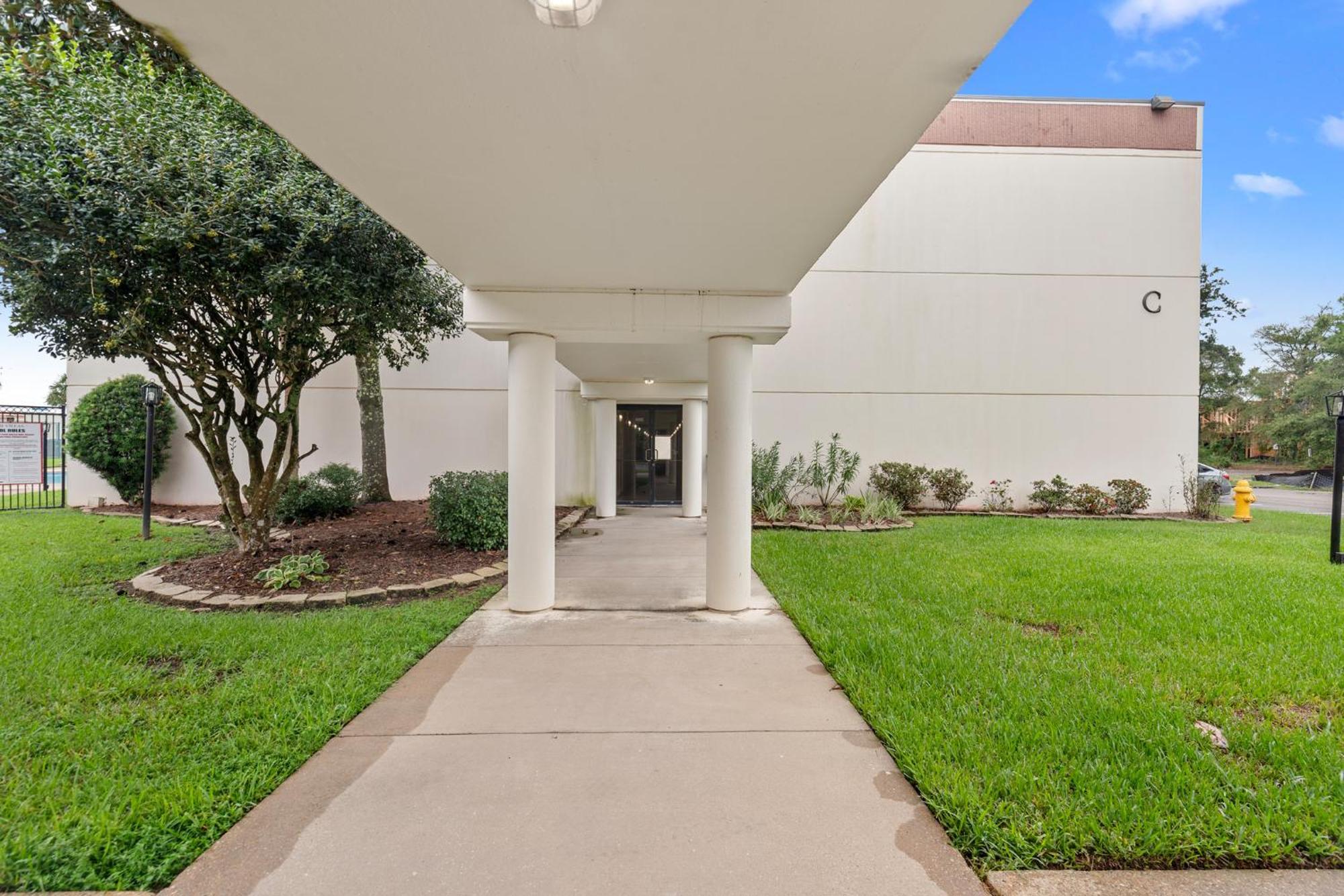 Fun 2 Bed/2 Bath Condo With Pool On Biloxi Beach Exterior photo